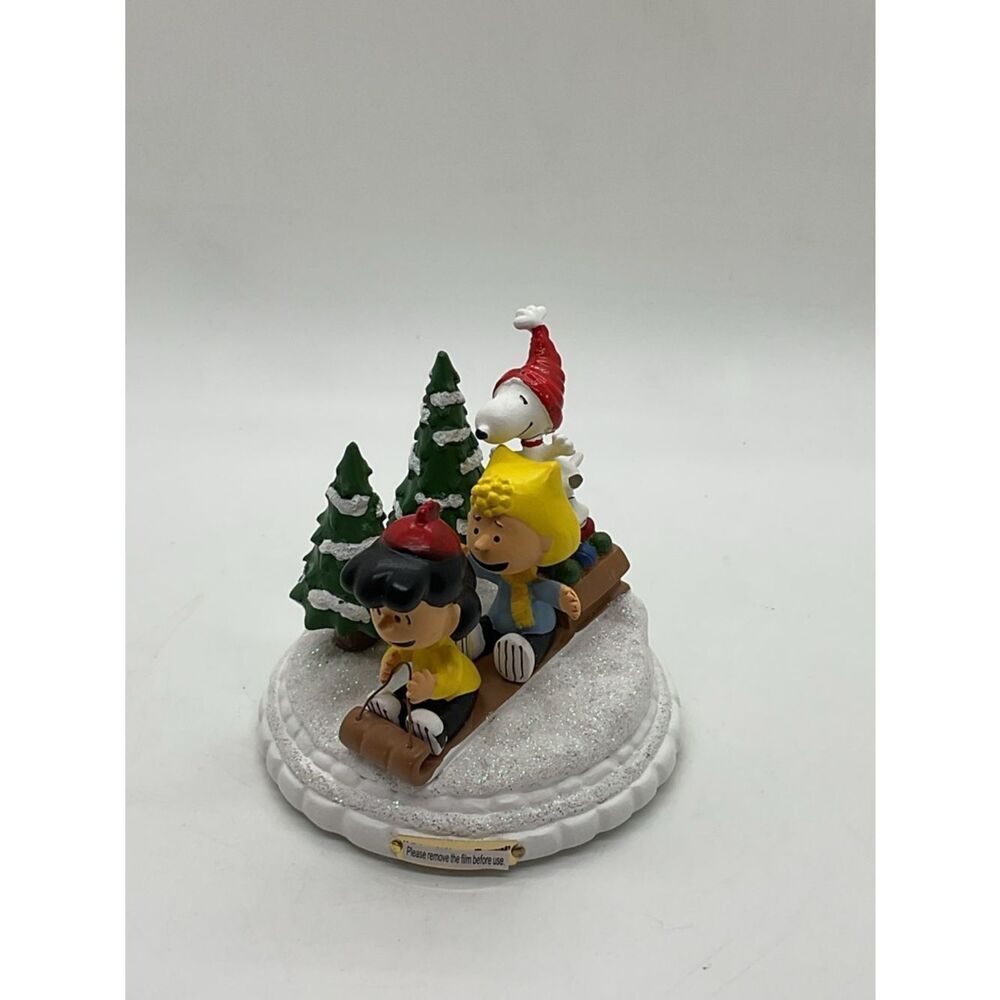 Hawthorne Village Peanuts "Sledding Fun!" Figurine